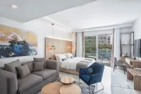 The Blue Ivy Hotel & Suites