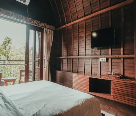 Sekar Arum Riverside Resort in Canggu