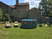 2 Rue des Sources Fraiches Hotels in Dournazac