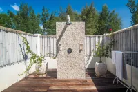 Coral Flora Villa Beach Front - Pet friendly