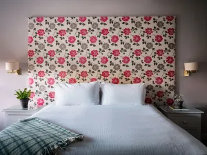 The Fell Hotel