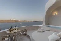 The Exotic Cave Suite Hotel a 