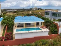 Charming 3-Bed Villa in Maho - Ocean View