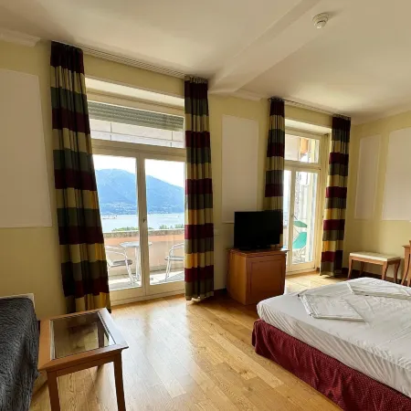 Erooms Minusio Hotels in Minusio
