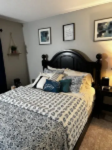 2 Br Con Patio Por El Centro Comercial