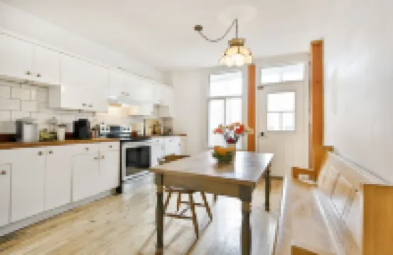 ลา เมซง ดู ไมล์-เอนด์