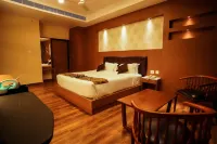 V Five Hotel Hoteles cerca de Sri Siva Angala Maruthi Temple. Bagathsing Main Road Karasangkal Chennai 601301