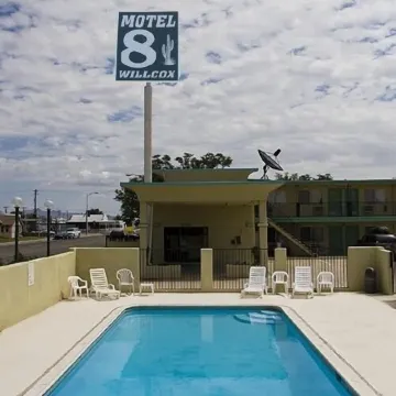 Motel 8 Willcox