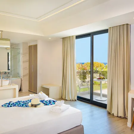 Samian Mare Hotel, Suites & Spa