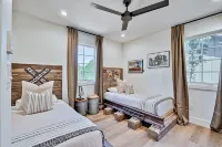 Inn History Grand Canyon Cabin Hotels in Coconino County