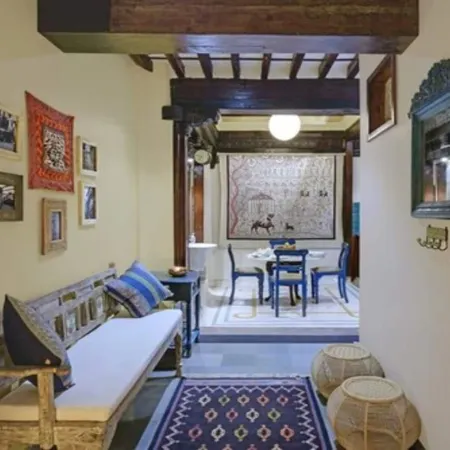 Dodhia Haveli Отели рядом с достопримечательностью «Мечеть Sidi Bashir»