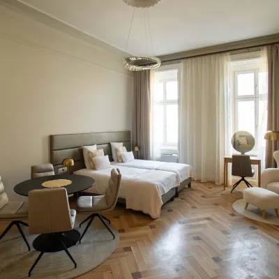 Harmonia Palace Hotels near Hungarian National Museum