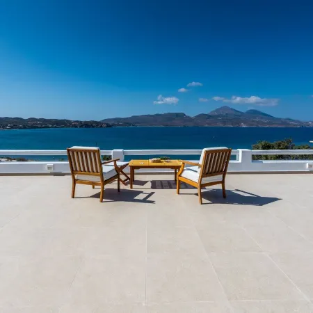 Anemi Suites