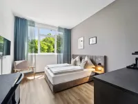 Home and Coliving Bonn Aparthotel Hotels near Gronau
