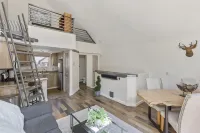 Ski in/Out Access and Hot Tub - Stunning Mountain Retreat Hotels in Telluride