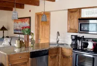 Stunning Mountain Views and Cozy Fireplaces - Exquisite Lodge Retreat Các khách sạn ở Summit County