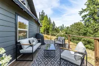 The Cottage On Wilsonville Road Hotels in Wilsonville