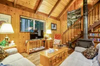 Cozy & Quiet Cabin w/ Natural beauty - Prime Locale on Southern Lopez Island Hotels in Lopez