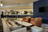 DoubleTree by Hilton Manchester Airport - bar