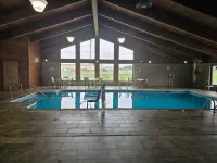 Quality Inn & Suites Harrington - Milford - Swimmingpools