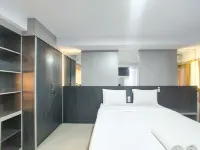 Homey and Warm Studio Apartment at Mansyur Residence - Homestays