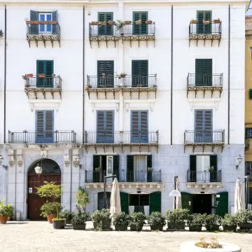 Kalamarina Rooms Hotels near Cattedrale Di Palermo