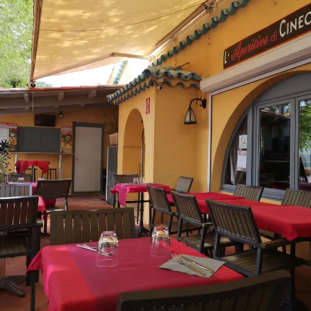 Atoll Hotel Restaurant