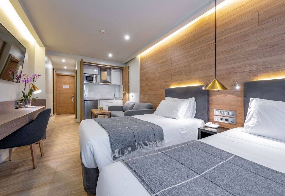 5. 에스파호텔 플라..