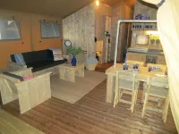 Campsite - Combined Tents with Kitchen and Bathroom Located Near a Pond Hotels in Bant