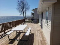 阿爾戈馬海灘汽車旅館