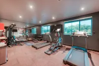 Hotel Lexen Newhall & Santa Clarita - Near Six Flags Magic Mountain