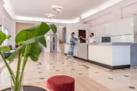 Azure Mare Hotel - Flughafentransfer