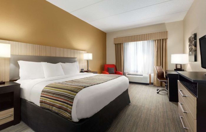 Country Inn & Suites by Radisson, Dalton, GA