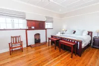 Botha House Hotels in Pennington