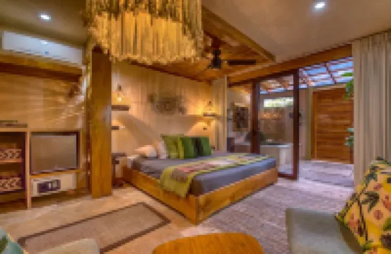 芭娜娜阿祖爾酒店-限成人 維赫港酒店