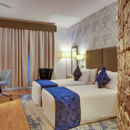 L'Eola Hotel by Mantis