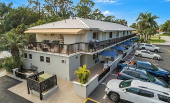 The Fairways Inn of Naples