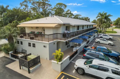 The Fairways Inn of Naples