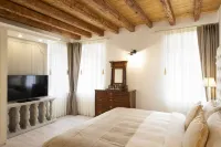 Hotel Villa Rosenhof 1893 فنادق في غاردوني ريفييرا