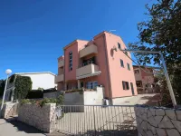 Apartments Barisic Hotels in Vir