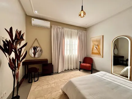 Lighthouse Signature Suites