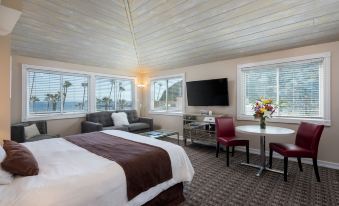 Glenmore Plaza Hotel