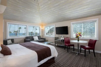 Glenmore Plaza Hotel Hoteles en Avalon