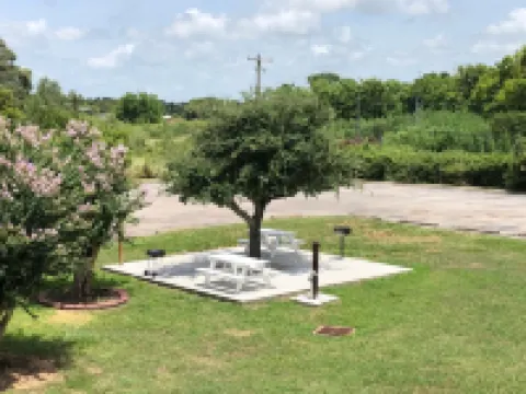 모텔 6 클루트, 텍사스