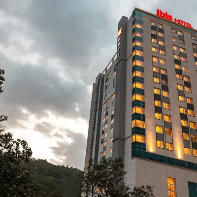 Ibis Mumbai Vikhroli Отели рядом с достопримечательностью «Национальный институт промышленного инжиниринга»
