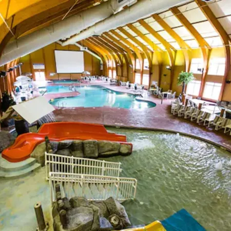 Cranberry Country Lodge