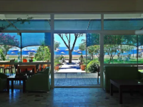 Dikelya Otel 3 yıldız katogorisinde bir oteldir Dikili otelleri