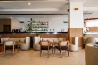 Db Seabank Resort + Spa All Inclusive - bar