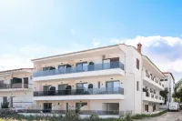 Amalthia Luxury Suites Hotels in Polykhrono
