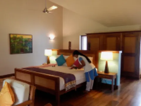 Neeleshwar Hermitage Hotels in Kasaragod